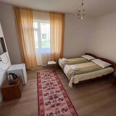 Meerim Murok Bosteri Exterior photo